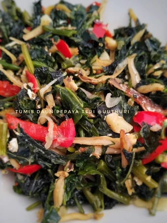 Langkah Gampang Menyiapkan Resep Tumis daun pepaya teri yang Bisa Manjain Lidah Anti Ribet, Mantap