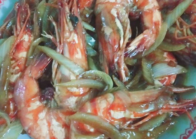 Udang goreng mentega