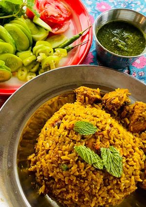 รูปของ ข้าวหมกไก่จากไก่ Tikka เหลือสำหรับ 1-2 ที่🌶️🧄🫚
