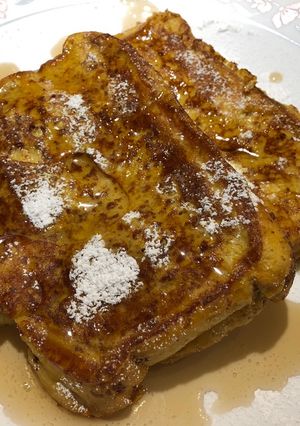 A picture of Breakfast French Toast.