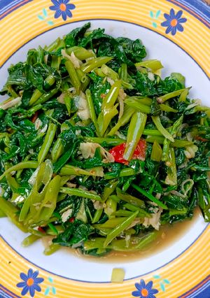 Foto resep Tumis Kangkung, Sayur Paku (Pakis), Daun Pepaya Khas Minahasa