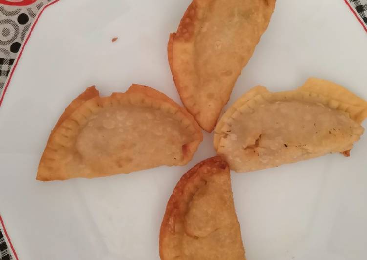 Empanadillas de atún, philadelphia y jamón