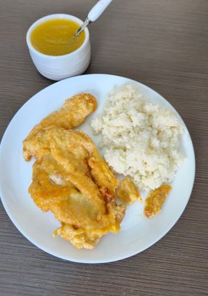 Una foto de Pollo al Limón Chino y Loco