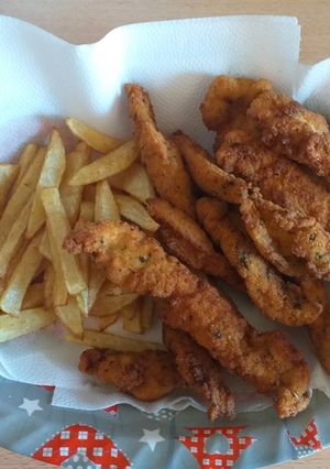 Una foto de "CFC" Canary fried chicken 😂