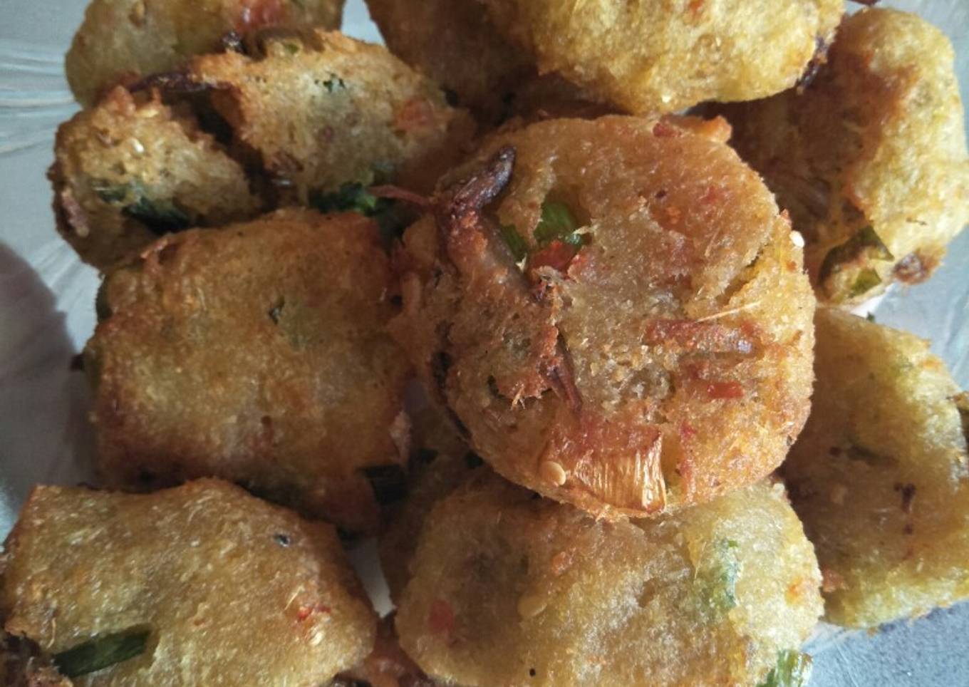 Singkong parut goreng pedas