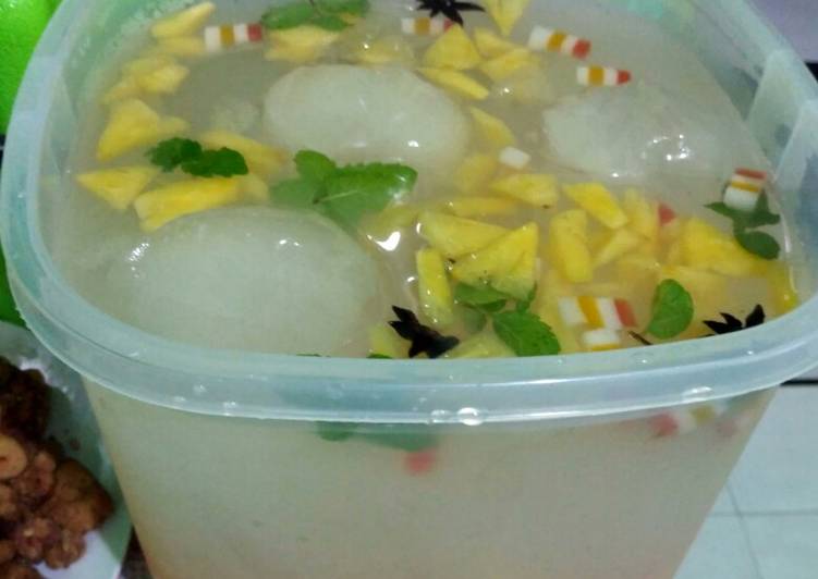 Resep Es Buah Sirup Leci Rempah BikinRamadanBerkesan oleh