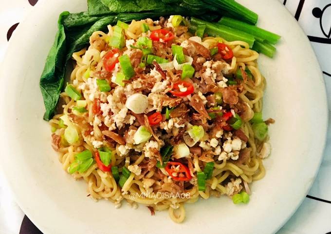 Resep Mie Gacoan Pedas Manis Oleh Dapur Ammadisaa Cookpad