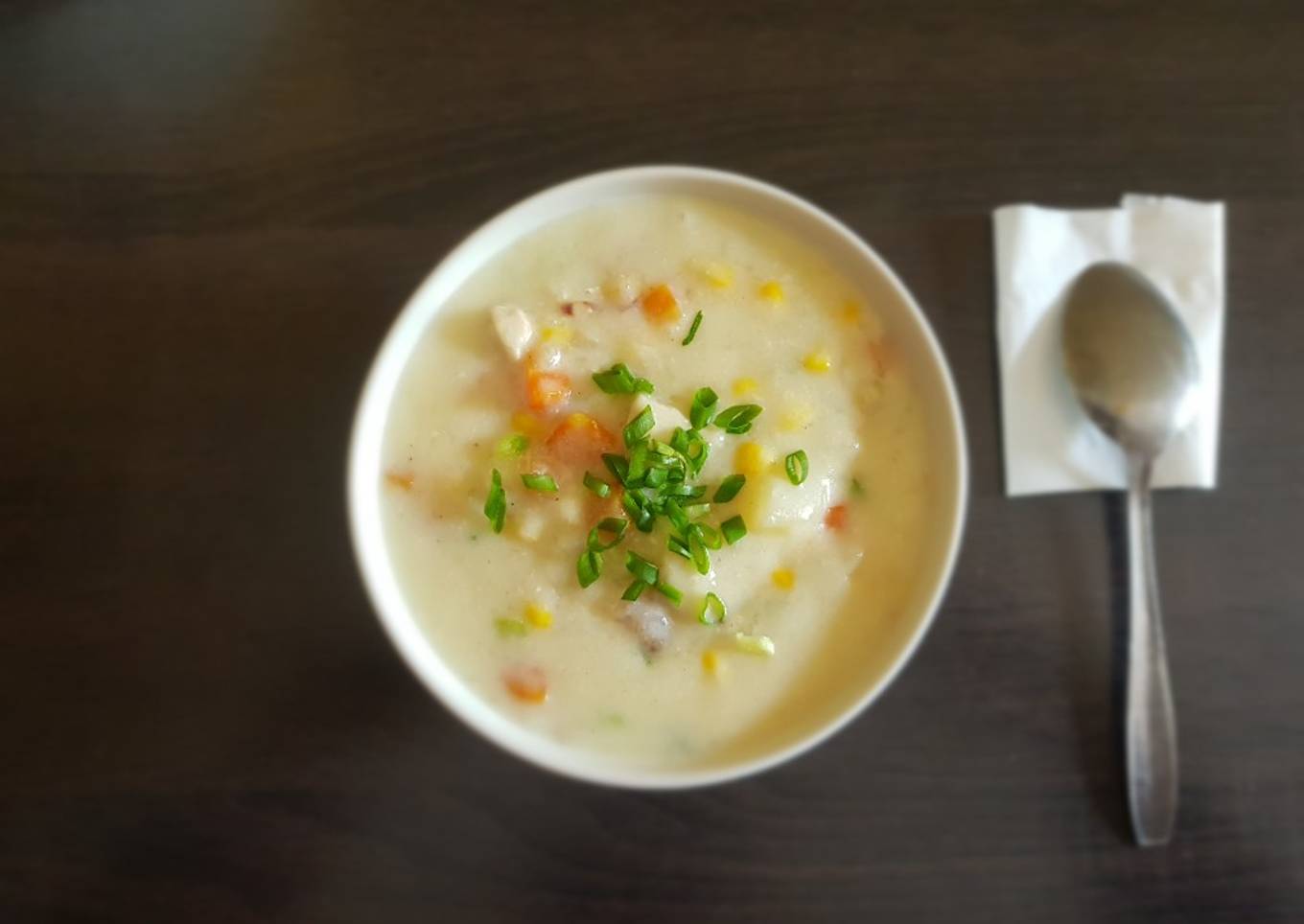 Cream soup jagung dan ayam /