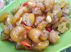 Foto resep Tumis Cecek (kulit sapi) Pedas Manis Sederhana