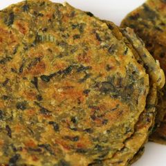 A picture of Palak Dhebhra / Spinach Flatbread.