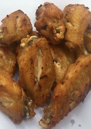 รูปของ ปีกไก่ทอดน้ำปลา