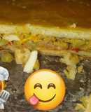 Tarta Con Relleno de Carne molida, arvejas, huevos, papa, zanahoria, morrón y cebolla