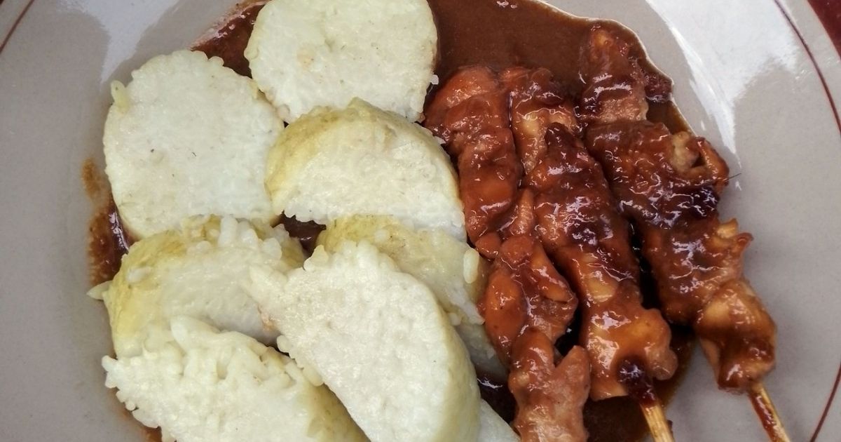 Lontong Sate Ayam