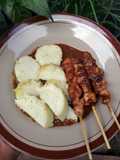 Lontong Sate Ayam