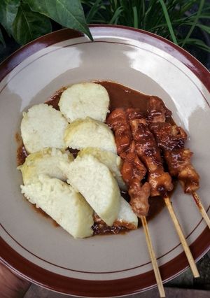 Foto resep Lontong Sate Ayam
