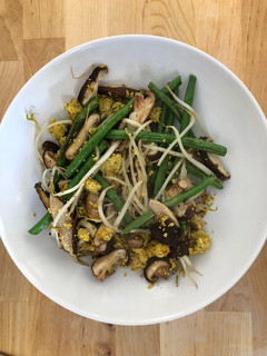 Foto de Salada de Legumes e Tofu