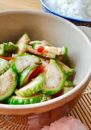 Hình của món Cà Pháo Xanh Muối Xổi Mắm Tôm.