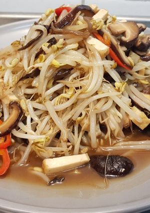 รูปของ ผัดถั่วงอกเจ #กินผักรักสุขภาพ7