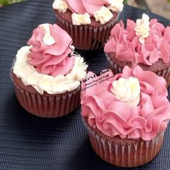 Red velvet cupcakes A picture of Red velvet cupcakes.