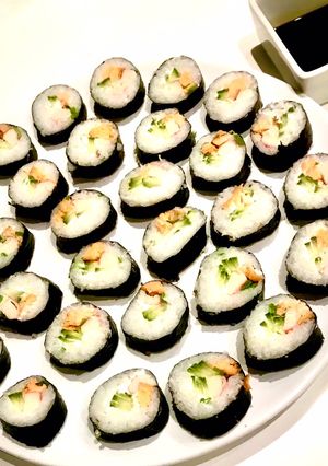 Zdjęcie przepisu Domowe sushi.