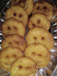 A picture of Farari smiley.