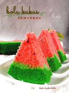 Foto resep (038). Bolu Kukus Semangka