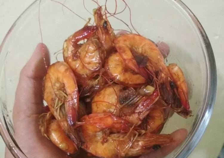 Cara Gampang Menyiapkan Udang goreng bawang putih sedap ala dapur busel Anti Gagal