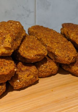 Una foto de 🍠 Bastones de quinoa y zapallo veganos