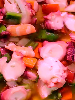 Una foto de Salpicón de marisco fácil y refrescante