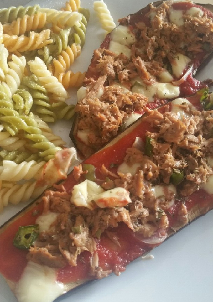 Una foto de Pizza fit con base de berenjena