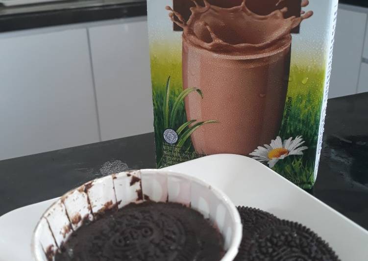 Cupcake Oreo 2 bahan