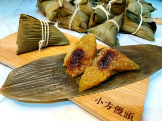 紅豆沙鹼粽/用小蘇打粉第一次做就成功/鹼味淡且不苦(全素)