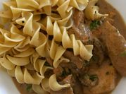 A picture of chicken breast onion garlic mushroom