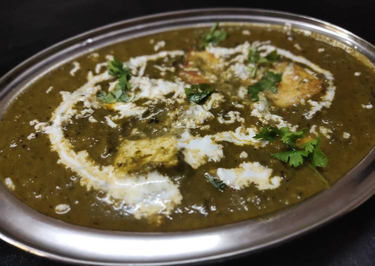 How to Make Super Quick Homemade Dhaba Style Palak Paneer