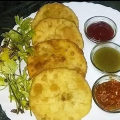 Aloo Matar Ki Kachori A picture of Aloo Matar Ki Kachori.