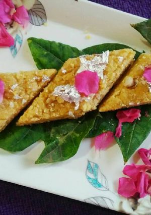 A picture of Besan churma katli.