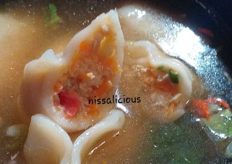 Dimsum kuah isi ayam