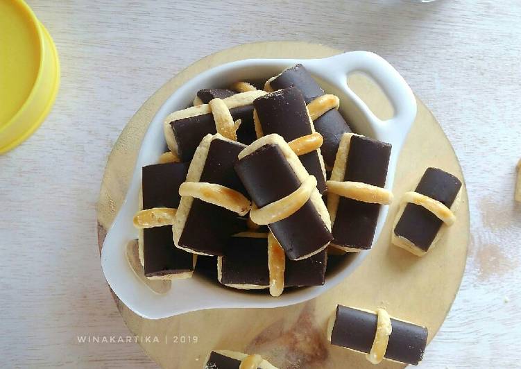 Resep Chocolate Stick Cookies Ny Liem, Bikin Ngiler