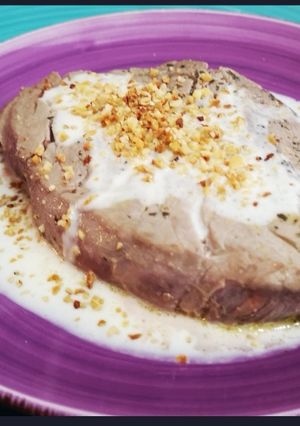 Foto di Filetto con fonduta di taleggio e granella di nocciole tostate