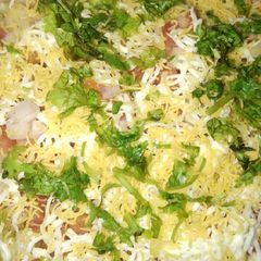 A picture of Spicy Bombay Style Masala Khichiya Papad.