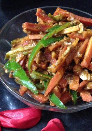 A picture of Gajar ka achar.