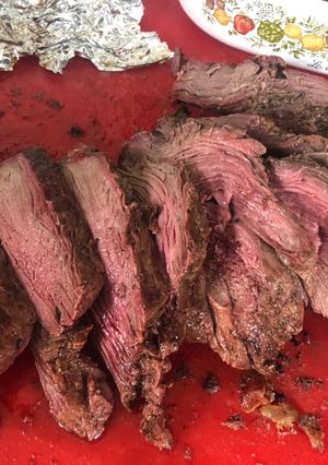 Una foto de Filete y Costillas de res al cilindro peruano con el toque Sonorense