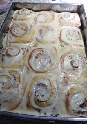 Una foto de Cinnamon Rolls. "roles de canela"
