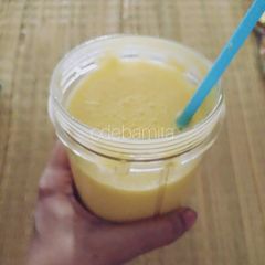 A picture of Mango lassi.