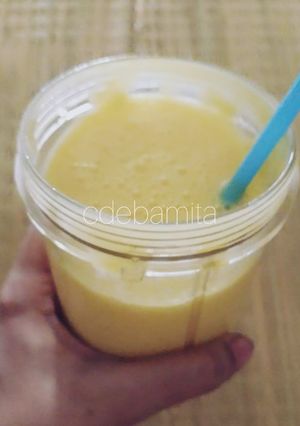 A picture of Mango lassi.