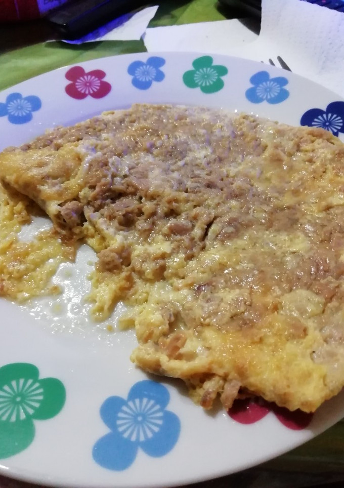 Una foto de Tortilla de atún en aceite