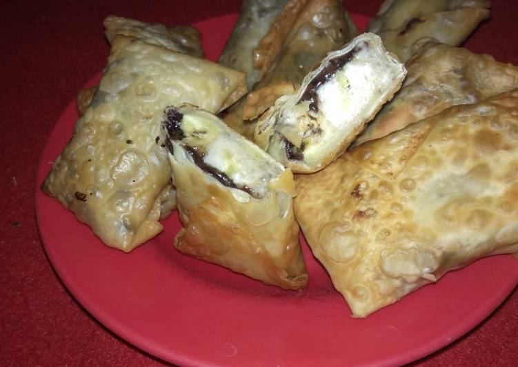 Piscok (pisang coklat)