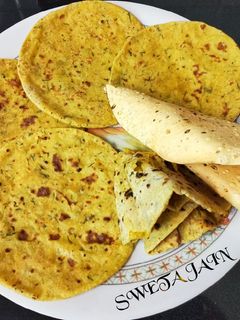 मिस्सी रोटी (Missi roti recipe in hindi) रेसिपी मुख्य फोटो