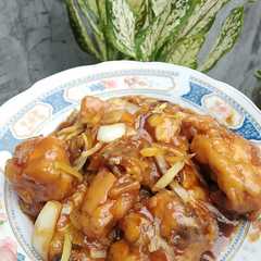 A picture of Ayam saus tiram.