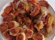 Una foto de pata muslo de pollo
